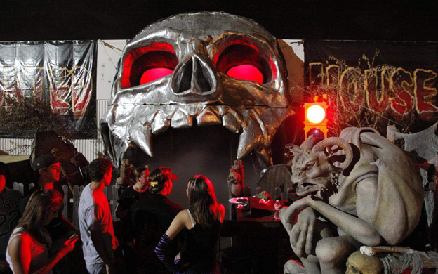Visitors enter the Cutting Edge Haunted House at 1701 E. Lancaster Ave. RODGER MALLISON, STAR-TELEGRAM